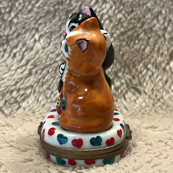 LIMOGES France Playful Cats Trinket Box - Picture 6 of 10